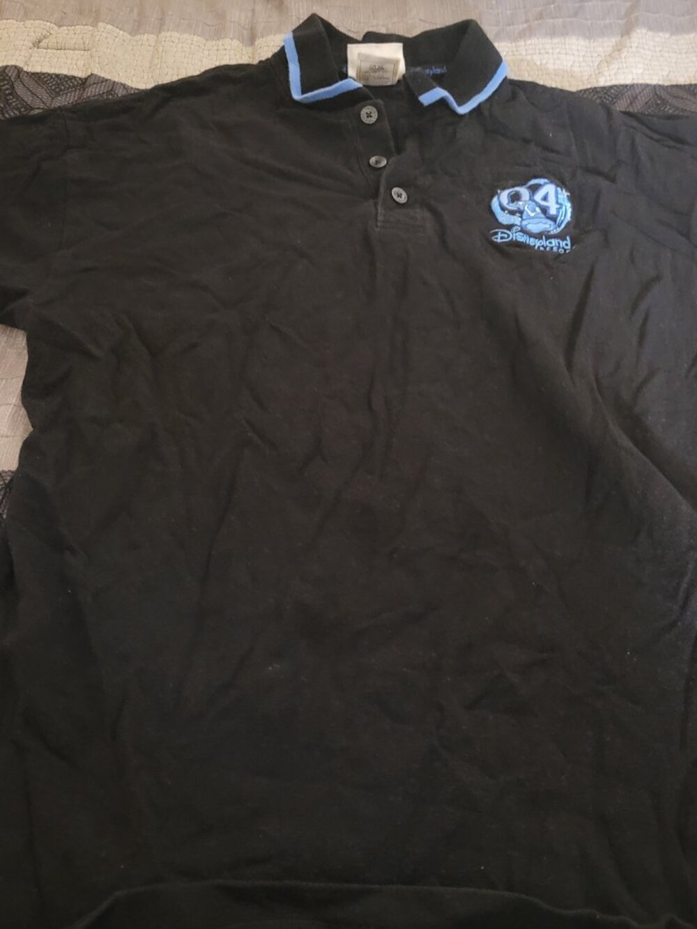 Disneyland Resort 2004 black Fantasia logo polo shirt men’s – classic park style - Picture 2 of 3